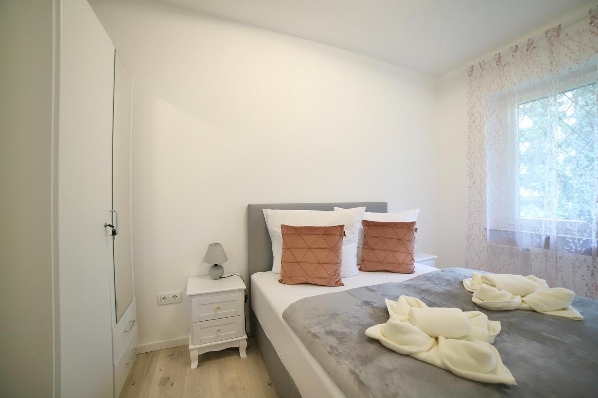 Exsklusiv Apartment Im Mittelpunkt Баден-Баден Экстерьер фото